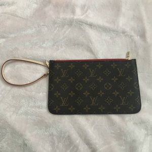 Louis Vuitton never full GM pochette